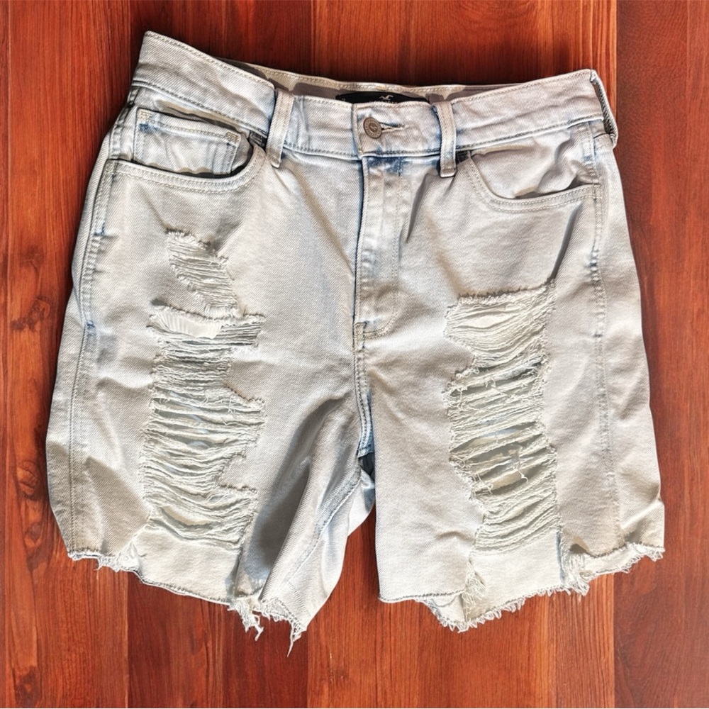 Hollister Light Wash Bermuda Shorts